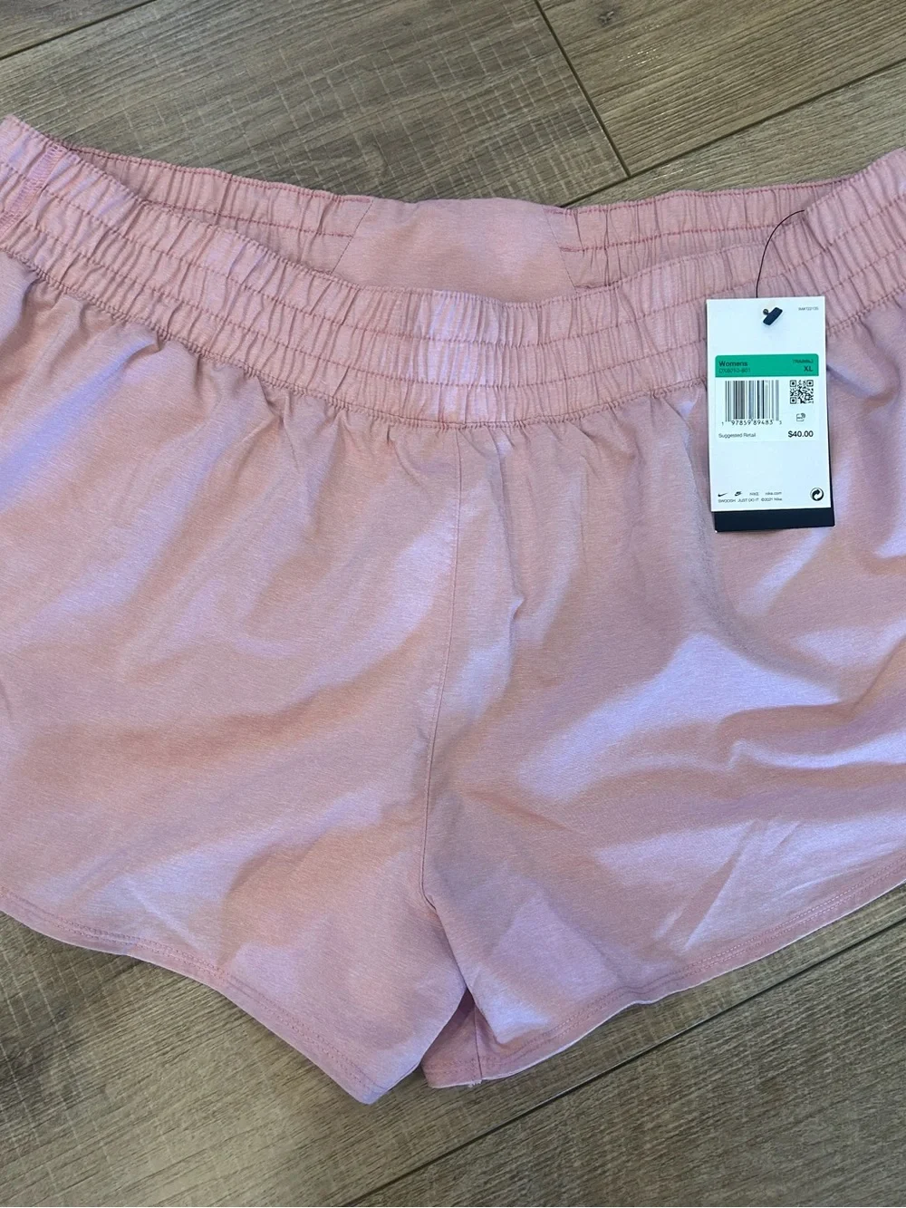 Nike Women's Light Pink Elastic-Waist Athletic Shorts